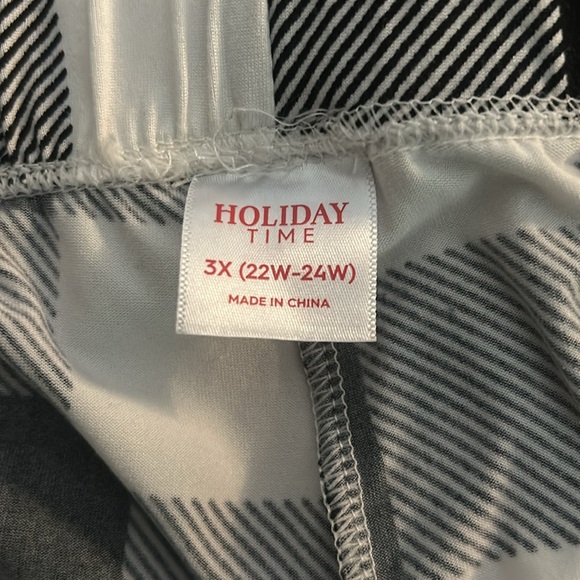 Plus size pajama set - Picture 7 of 7